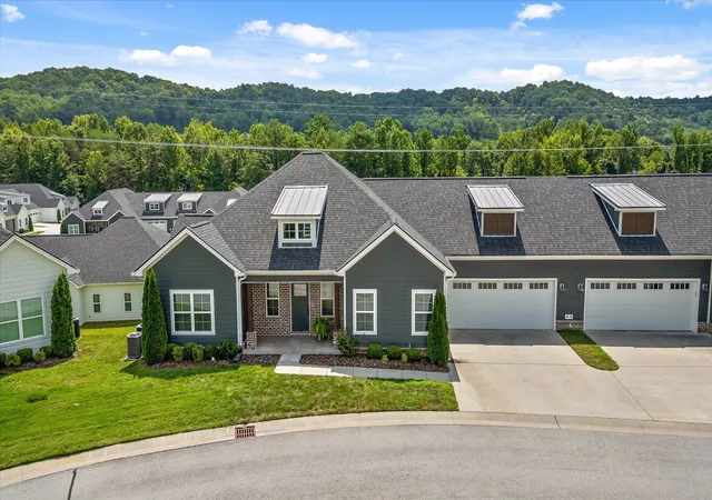 2nd image of 3481 Travertine Ln, Chattanooga, TN 37405 | MLS# 1540243
