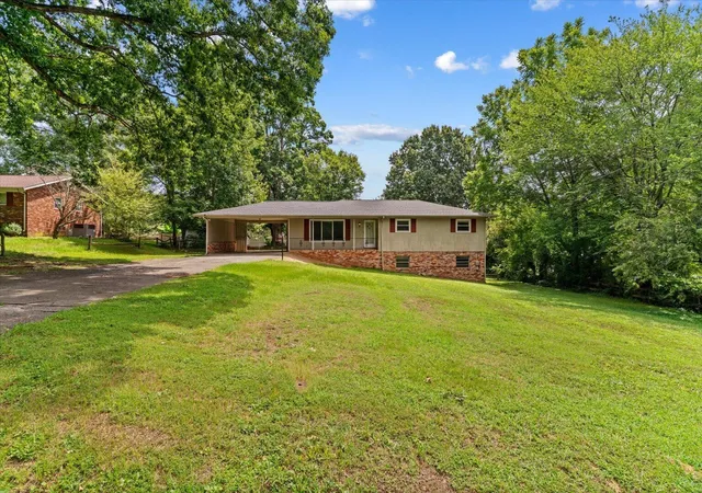 1st image of 1907 Courtland Ln, Dalton, GA 30720 | MLS# 1540222