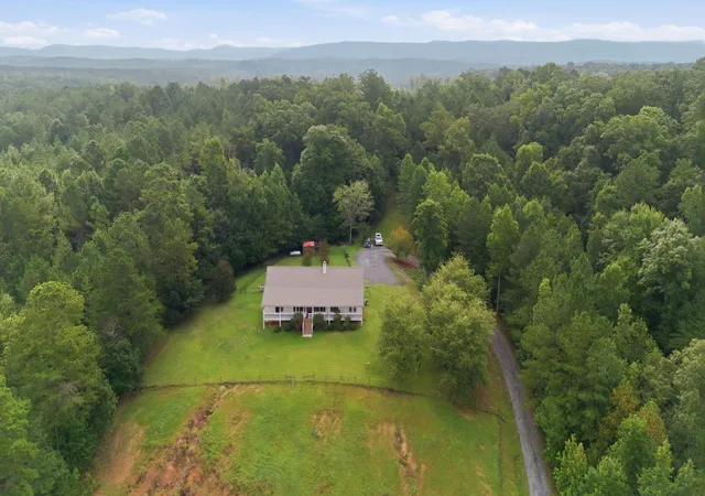 Photo 1 of Sale Pending at 557 Waterford Ln, Rocky Face, GA 30740 | MLS# 1540516 | Listing updated on 2026-09-01