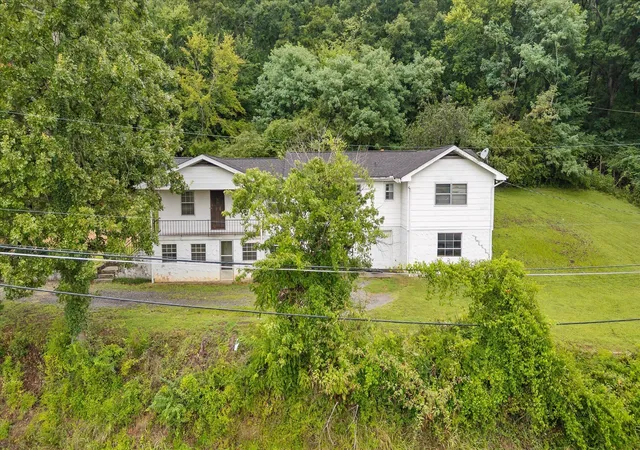 Photo 1 of Sale Pending at 1403 Ogrady Dr, Chattanooga, TN 37419 | MLS# 1540218 | Listing updated on 2026-08-25