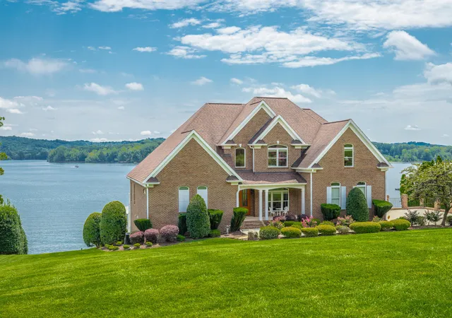 Photo 1 of Sale Pending at 2611 Heron Cvs Ln, Soddy Daisy, TN 37379 | MLS# 1540563 | Listing updated on 2026-08-17