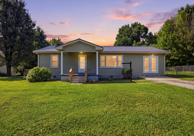 1st image of 2404 Main St, Pikeville, TN 37367 | MLS# 1540716