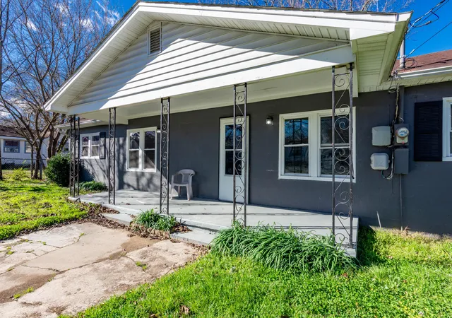 1st image of 1663 Keeble St, Chattanooga, TN 37412 | MLS# 1540238