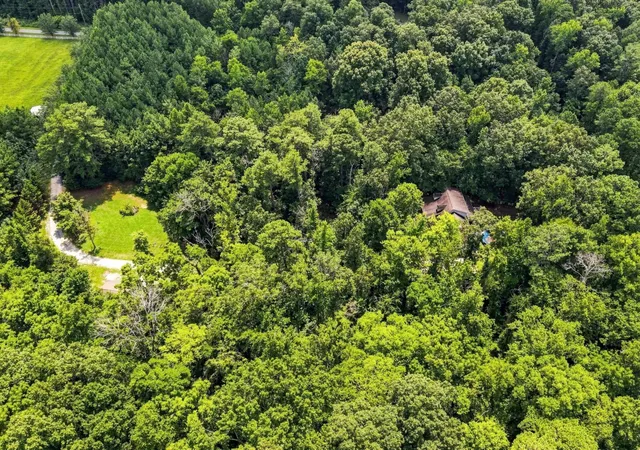 13th image of 158 Hidden Hollow Rd, Ringgold, GA 30736 | MLS# 1540553