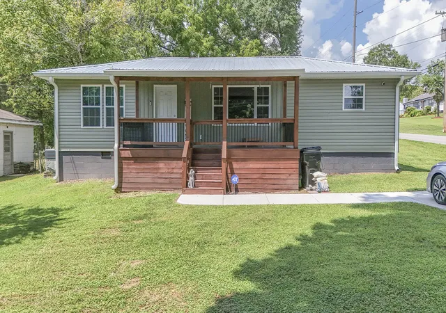 1st image of 14 Yucca Dr, Rossville, GA 30741 | MLS# 1540409