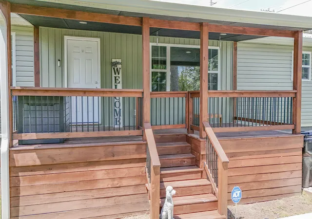 2nd image of 14 Yucca Dr, Rossville, GA 30741 | MLS# 1540409