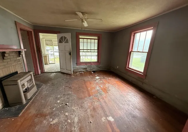 Photo 4 of Sale Pending at 509 Pennington Ave SW, Rome, GA 30161 | MLS# 1540316 | Listing updated on 2026-09-14
