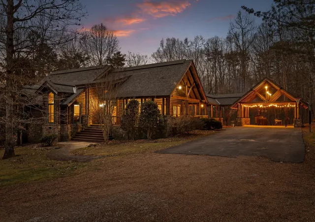 Photo 1 of Single family home for sale at 181 Hampton Way, Rising Fawn, GA 30738 | MLS# 1540323 | Listing updated on 2026-09-13