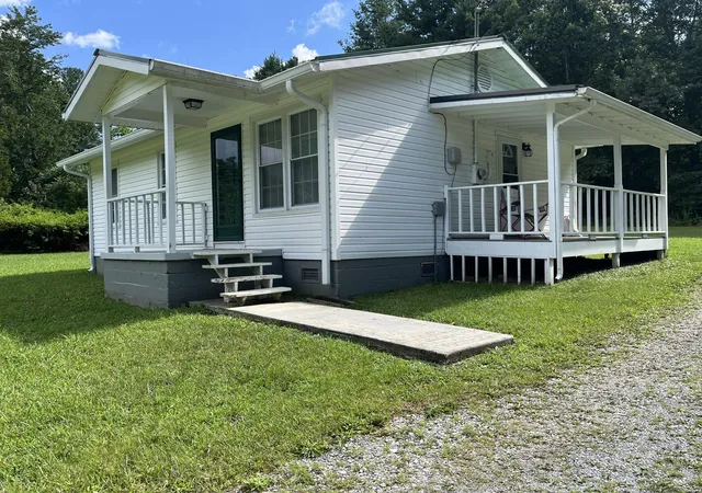 1st image of 373 S Partin Cir S, Coalmont, TN 37313 | MLS# 1540368