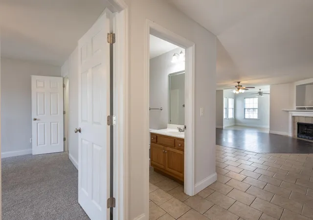 3rd image of 801 Applebrook, Rossville, GA 30741