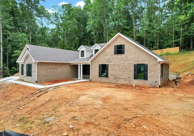 2nd image of 1685 Ridgeview Dr, Dalton, GA 30720 | MLS# 1540404