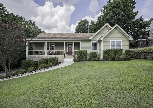 1st image of 22 W Sims, Ringgold, GA 30736 | MLS# 1540422