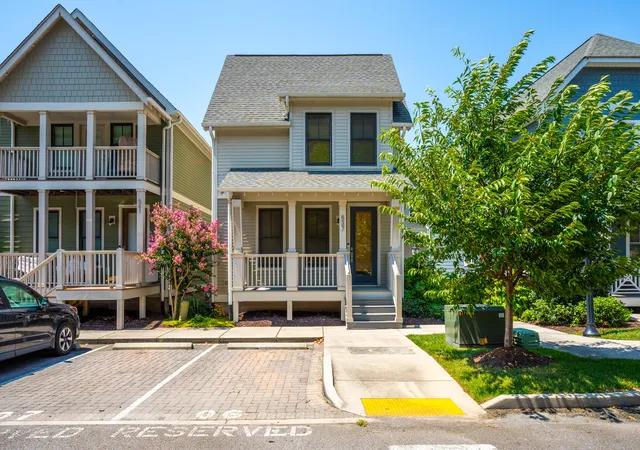 Photo 2 of Single family home for sale at 537 Mariner Way, Chattanooga, TN 37402 | MLS# 1540605 | Listing updated on 2026-08-12