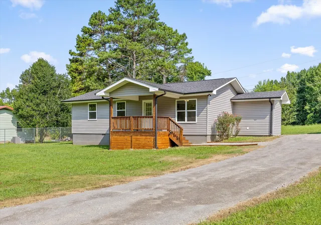 3rd image of 149 Cove Trl, Whitwell, TN 37397 | MLS# 1540690