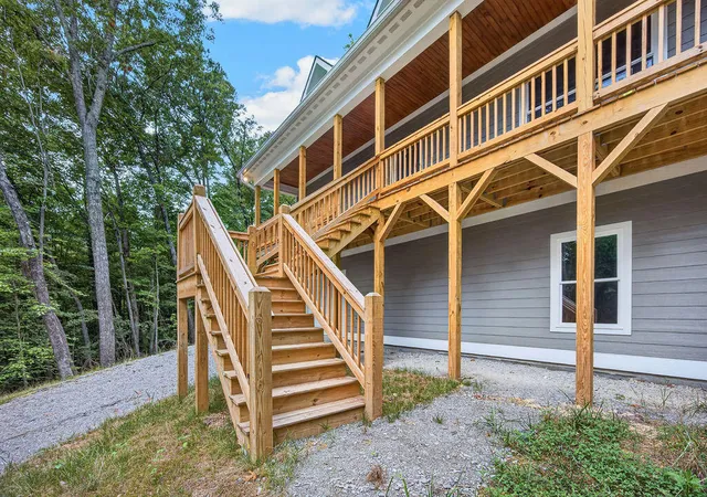 Photo 4 of Single family home for sale at 4546 Lee Pike, Soddy Daisy, TN 37379 | MLS# 1540482 | Listing updated on 2026-08-16