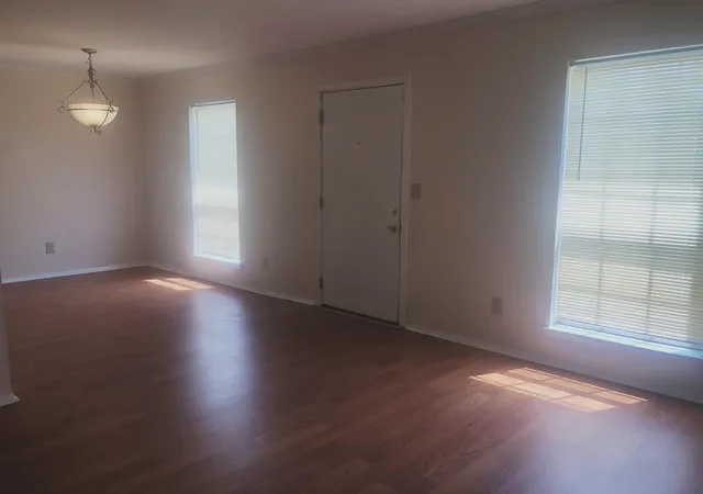 2nd image of 900 Mountain Creek Rd # 93, Chattanooga, TN 37405 | MLS# 1540577