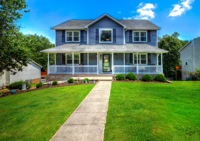 Photo 1 of Single family home for sale at 4010 Banner Crst Dr, Ooltewah, TN 37363 | MLS# 1540483 | Listing updated on 2026-08-31
