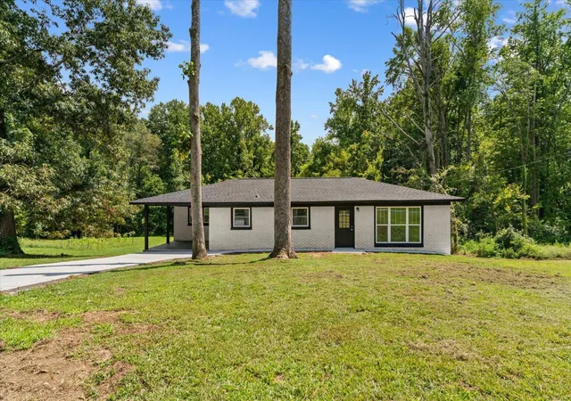 Photo 3 of Single family home for sale at 128 Robinhood Way, Dalton, GA 30720 | MLS# 1540458 | Listing updated on 2026-09-16