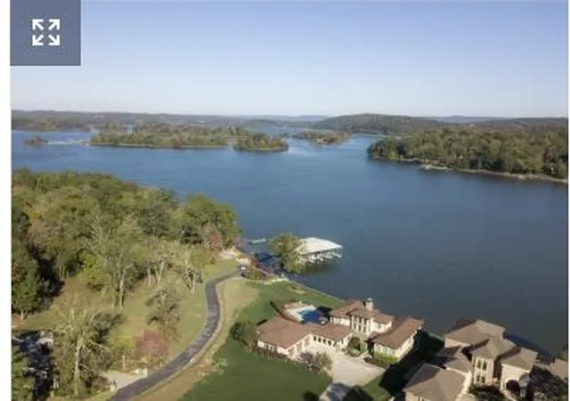 54th image of 6821 Lakeshore Dr, Chattanooga, TN 37416 | MLS# 1540467