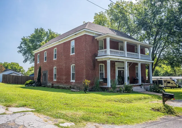 1st image of 211 Church St, Stevenson, AL 35772 | MLS# 1540878