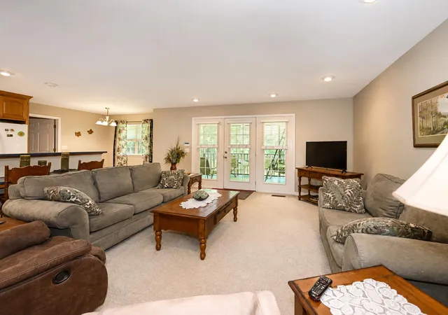 Photo 2 of Sale Pending at 36 Glendale Ct, Trenton, GA 30752 | MLS# 1540488 | Listing updated on 2026-08-12