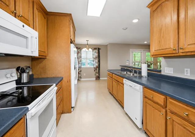 Photo 3 of Sale Pending at 36 Glendale Ct, Trenton, GA 30752 | MLS# 1540488 | Listing updated on 2026-08-12
