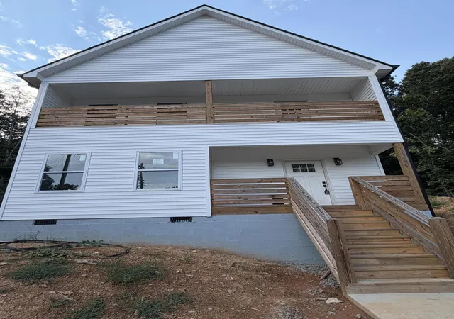 1st image of 1749 Dogwood Dr, Chattanooga, TN 37406 | MLS# 1540492