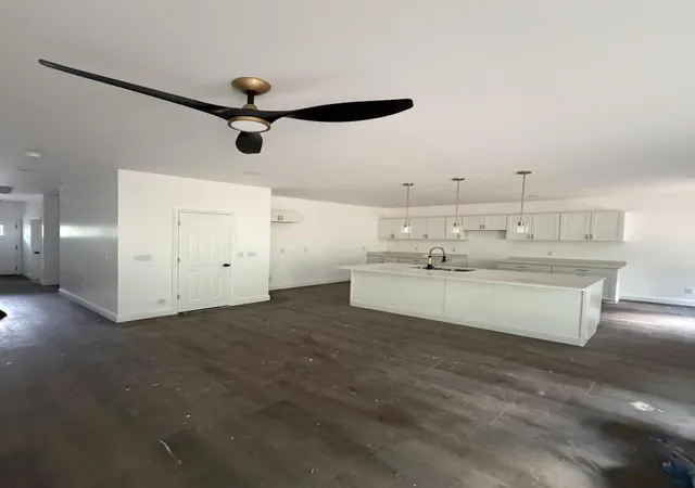 Photo 3 of Single family home for sale at 1749 Dogwood Dr, Chattanooga, TN 37406 | MLS# 1540492 | Listing updated on 2026-09-29