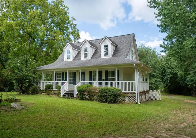 1st image of 2243 County Road 732, Ider, AL 35981 | MLS# 1540618