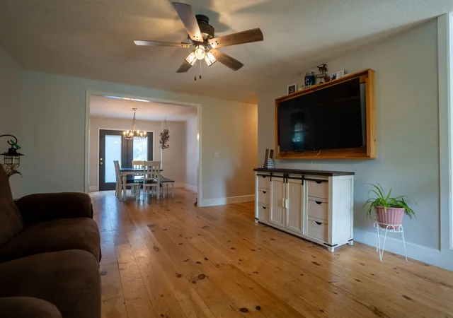 3rd image of 2243 County Road 732, Ider, AL 35981 | MLS# 1540618