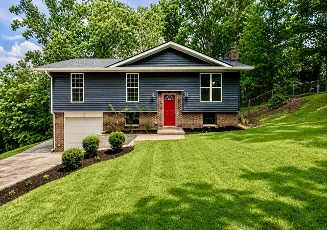 Photo 1 of Single family home for sale at 7314 Shamrock Ln, Hixson, TN 37343 | MLS# 1540584 | Listing updated on 2026-10-26