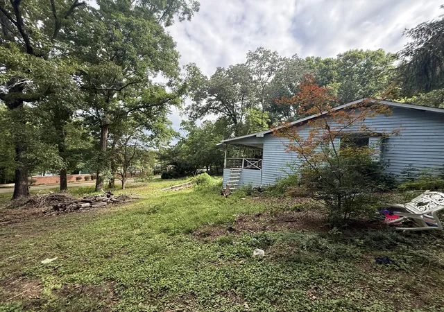 3rd image of 9106 Harrison Bay Rd, Harrison, TN 37341 | MLS# 1540513
