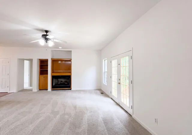 Photo 3 of Single family home for sale at 3073 Saratoga Dr, Dalton, GA 30721 | MLS# 1540494 | Listing updated on 2026-08-11
