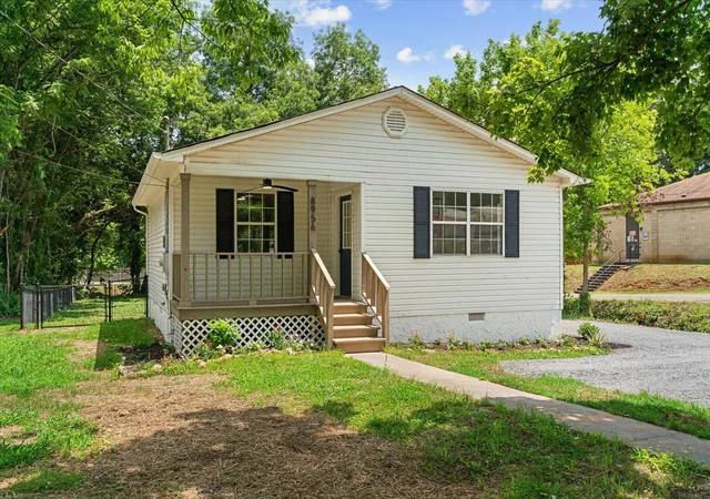1st image of 8956 Hiwassee St Ne, Charleston, TN 37310 | MLS# 1540525