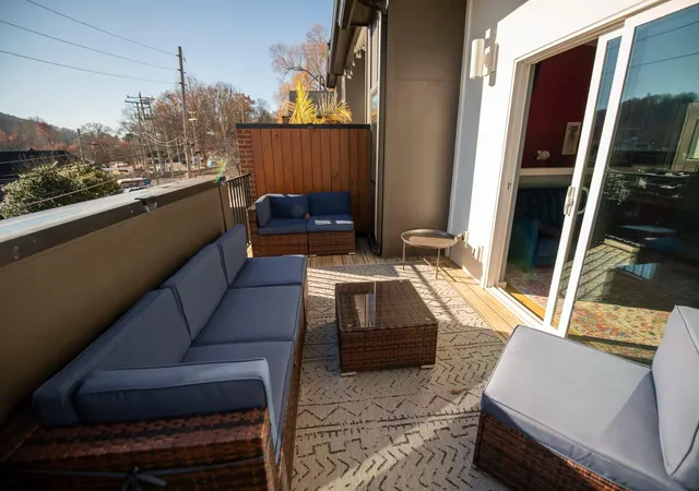 Photo 32 of Townhouse for sale at 133 Old Mountain Rd, Chattanooga, TN 37409 | MLS# 1540733 | Listing updated on 2026-08-21
