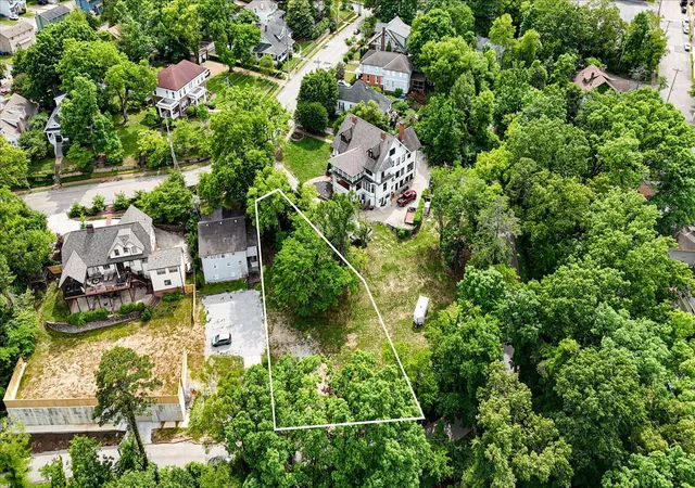 Photo 13 of Land for sale at 1128 Tremont St, Chattanooga, TN 37405 | MLS# 1540648 | Listing updated on 2026-08-12