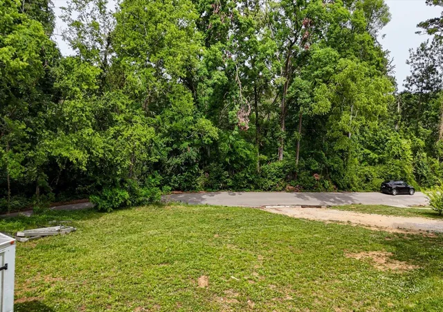 Photo 2 of Land for sale at 1128 Tremont St, Chattanooga, TN 37405 | MLS# 1540648 | Listing updated on 2026-08-12