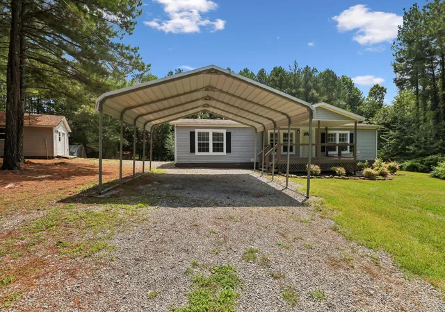 image of 279 Snyder Loop, Graysville, TN 37338 | MLS# 1540807