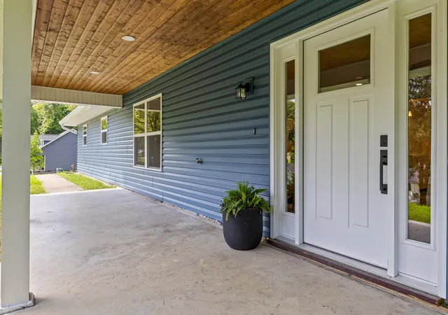 2nd image of 2323 Lyons Ln, Soddy Daisy, TN 37379 | MLS# 1540764