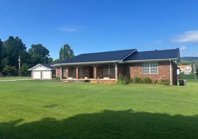 1st image of 103 W Legion Cir, Pikeville, TN 37367 | MLS# 1540749