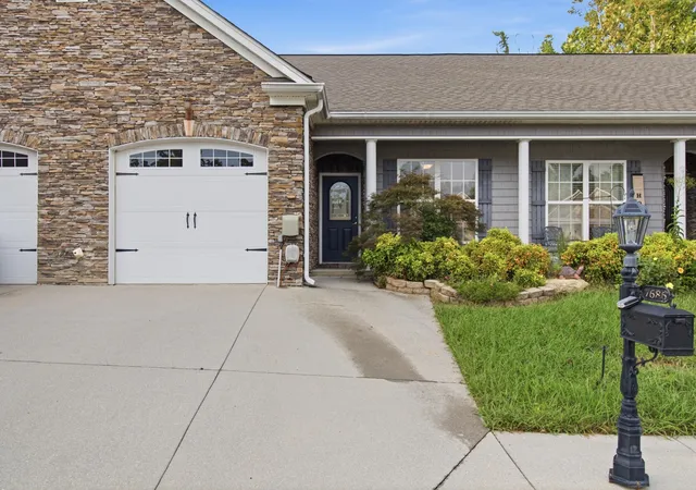 3rd image of 7685 Magnolia Leaf Ln, Chattanooga, TN 37421 | MLS# 1540776