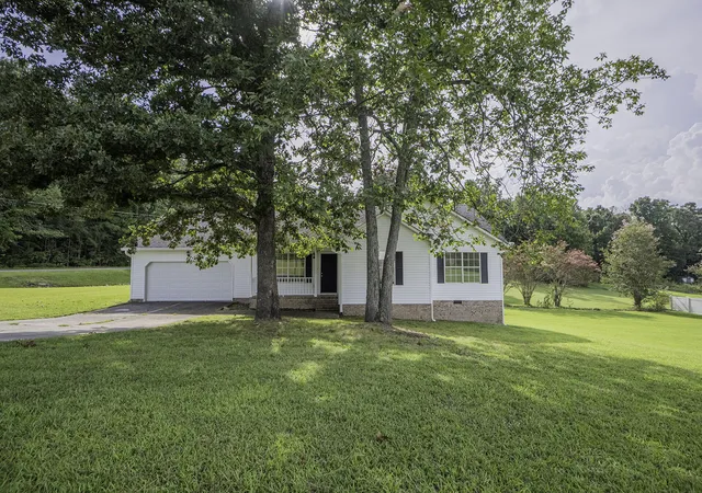 Photo 3 of Single family home for sale at 19 Melissa Dr, Ringgold, GA 30736 | MLS# 1540900 | Listing updated on 2026-09-14