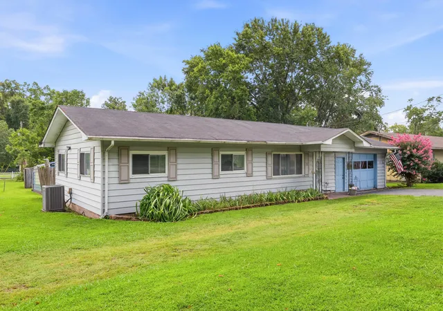 Photo 3 of Sale Pending at 275 Durkee Rd Se, Cleveland, TN 37323 | MLS# 1540974 | Listing updated on 2026-08-19