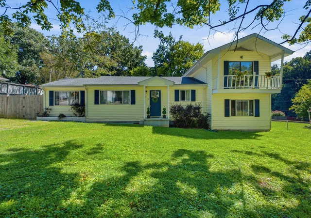 Photo 1 of Sale Pending at 332 Isbill Rd, Chattanooga, TN 37419 | MLS# 1540783 | Listing updated on 2026-08-27