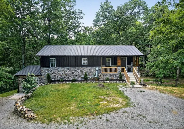 1st image of 9388 Harrison Ferry Rd, Mc Minnville, TN 37110 | MLS# 1540800