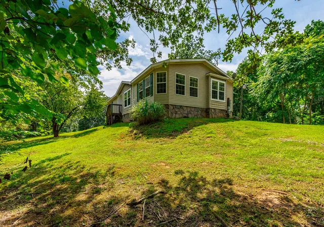 Photo 2 of Sale Pending at 286 Sims Dr, Chattanooga, TN 37415 | MLS# 1540885 | Listing updated on 2026-10-06