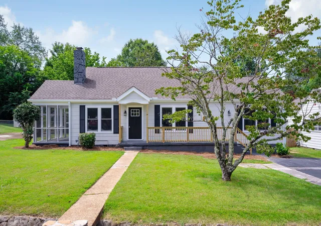 1st image of 14 Orlando Dr, Chattanooga, TN 37415 | MLS# 1540833