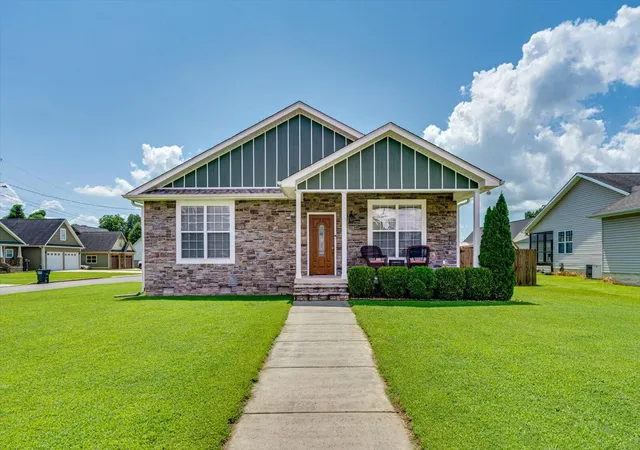 1st image of 317 Wilson Ct, Jasper, TN 37347 | MLS# 1540862