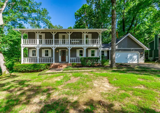 Photo 1 of Sale Pending at 6501 Lake Shadows Cir, Hixson, TN 37343 | MLS# 1541199 | Listing updated on 2026-09-10