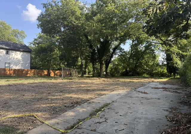 2nd image of 2506 Chamberlain Ave, Chattanooga, TN 37404 | MLS# 1540868